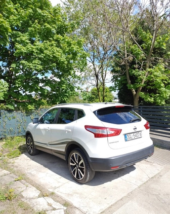 Nissan Qashqai cena 61900 przebieg: 109000, rok produkcji 2016 z Głogów małe 277